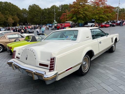 1979 Lincoln Continental Mark V